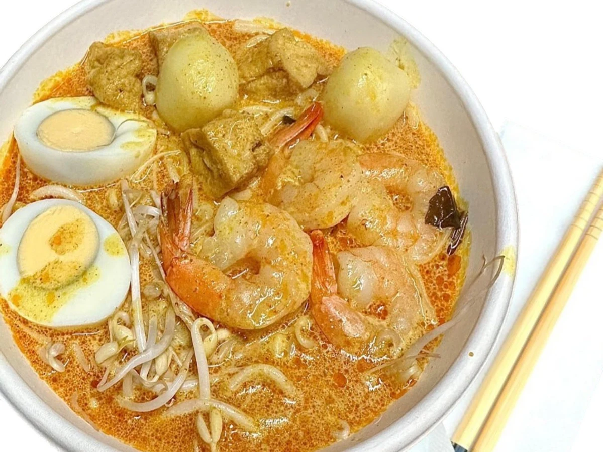 Malaysia Delights spicy curry laksa